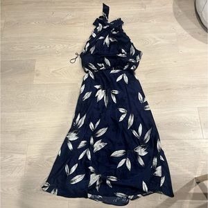 Adrianna Papell maxi dress. Size 8. High neck navy with white flowers